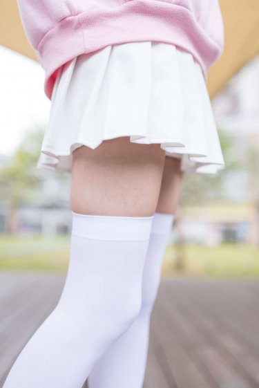 腐败教师方程式